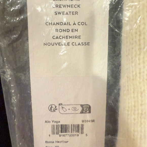 ALO Cashmere Crewneck Unisex Sweater NWT - Picture 8 of 9